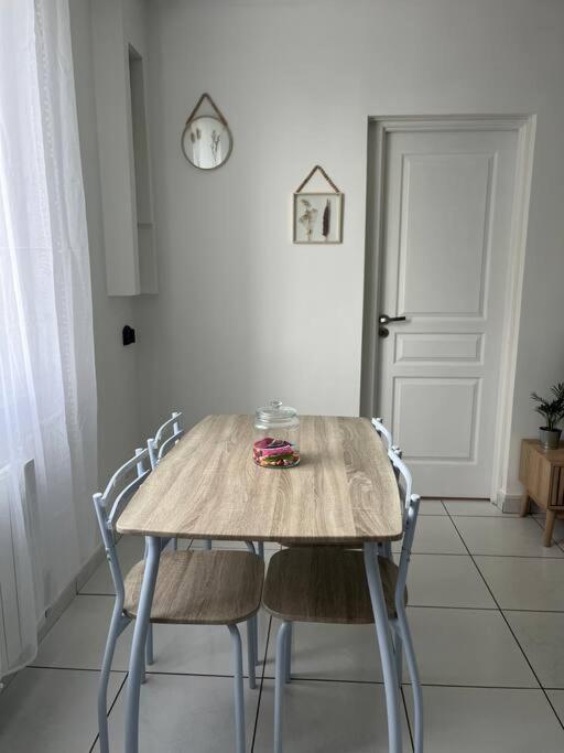 Logement 10 Minutes De Rouen Oissel Exterior photo